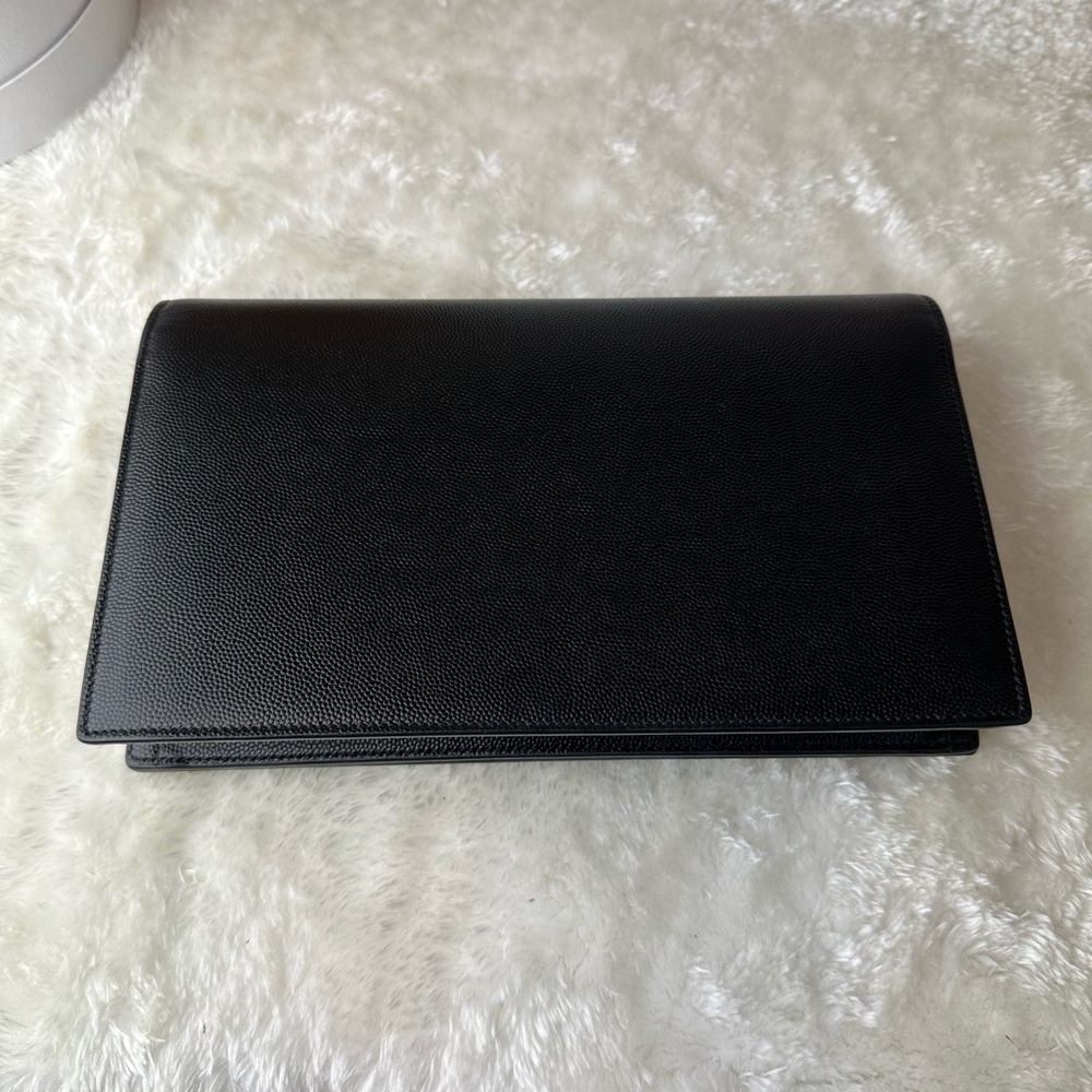 ❤️ysl clutch ❤️ - Picture 5 of 10